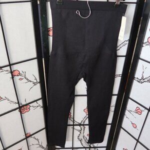 Empetua Black High Waisted Shaping Leggings Size Large NWT